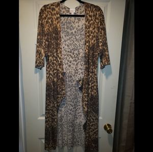 Lularoe Leopard 🐆 Shirley- SMALL